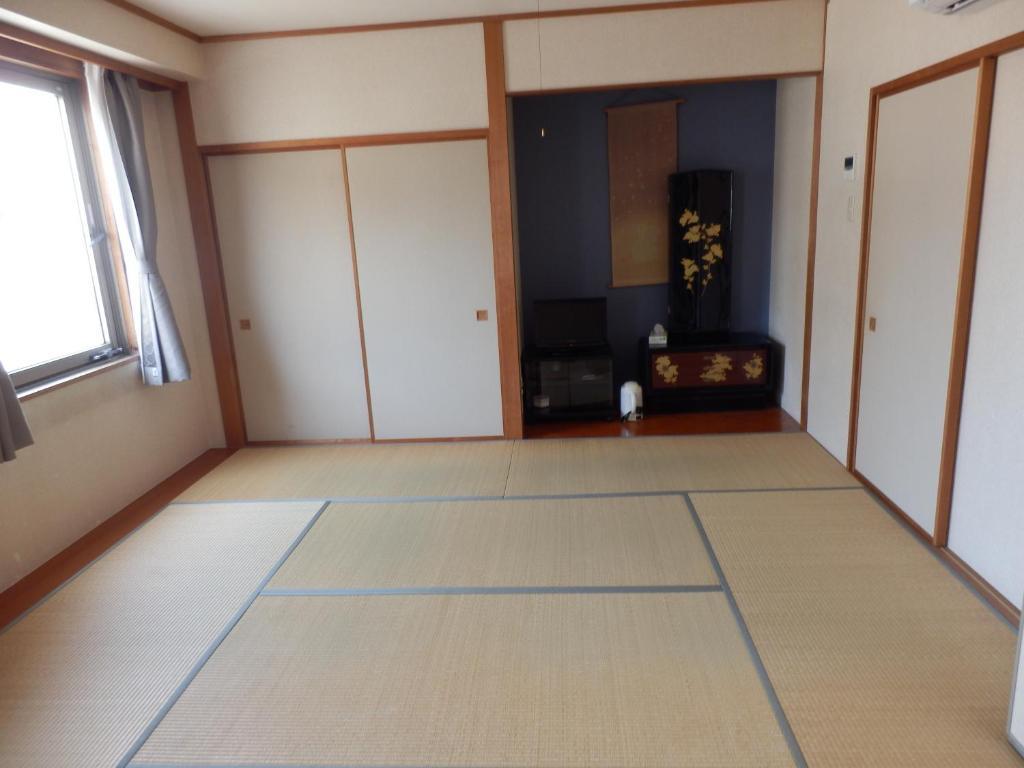 Hotel Hinodeya Kanazawa Quarto foto